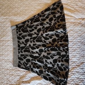 Ann Taylor L knit swing skirt
